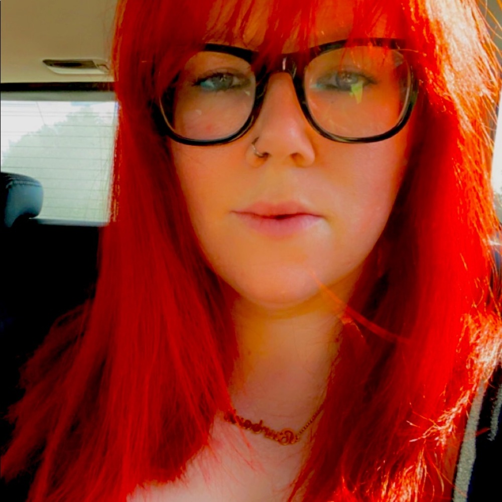 Meet your Posher, Amber